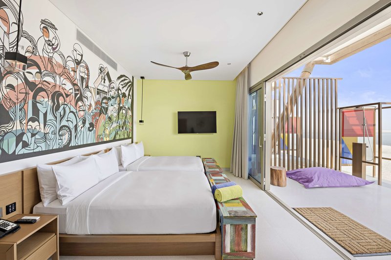 Fuwairit Kite Beach Tapestry Collection by Hilton 23