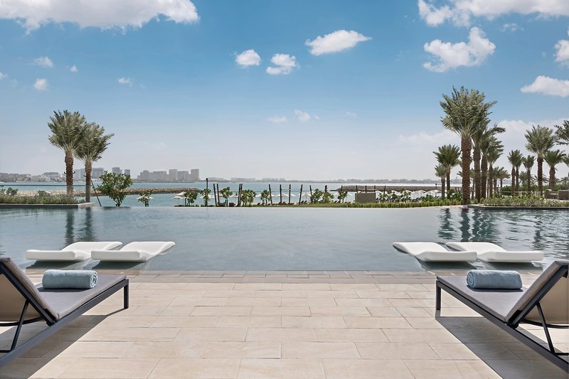 Address Beach Resort Bahrain 8