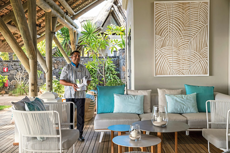 Beachfront Villas of Paradis Beachcomber Golf Resort & Spa 4