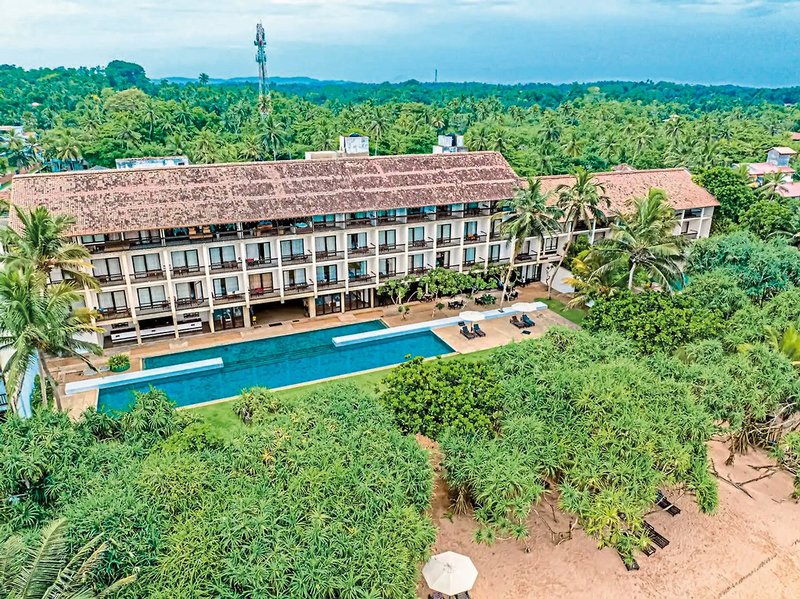 Temple Tree Resort & Spa 8