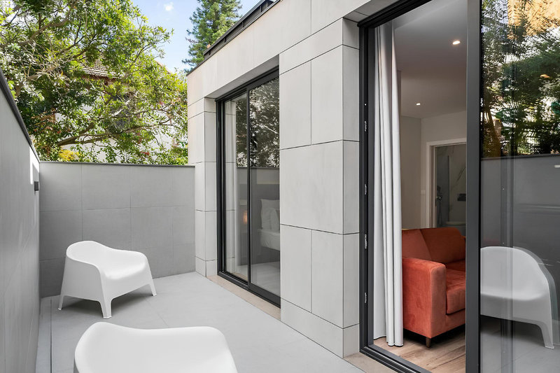 Monumental Plaza by Petit Hotels 6