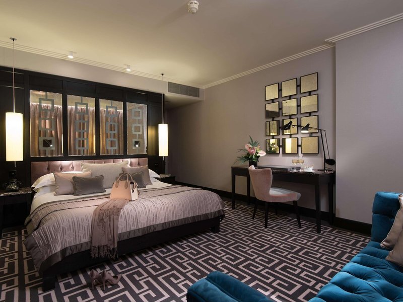 The Fitzwilliam 21