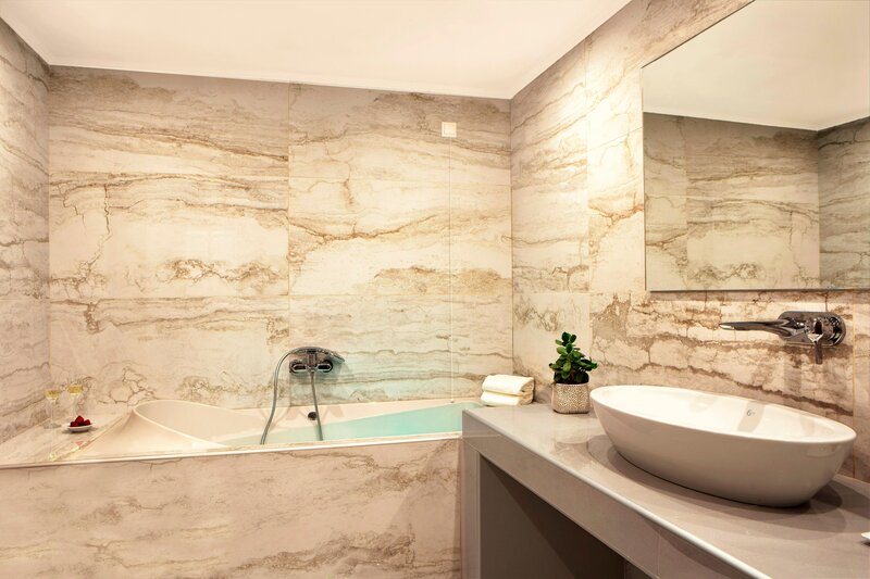 Ajul Luxury Hotel & Spa Resort 192