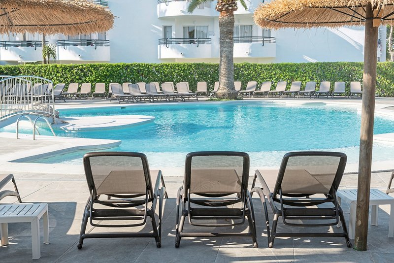 Alcudia Beach Aparthotel 4