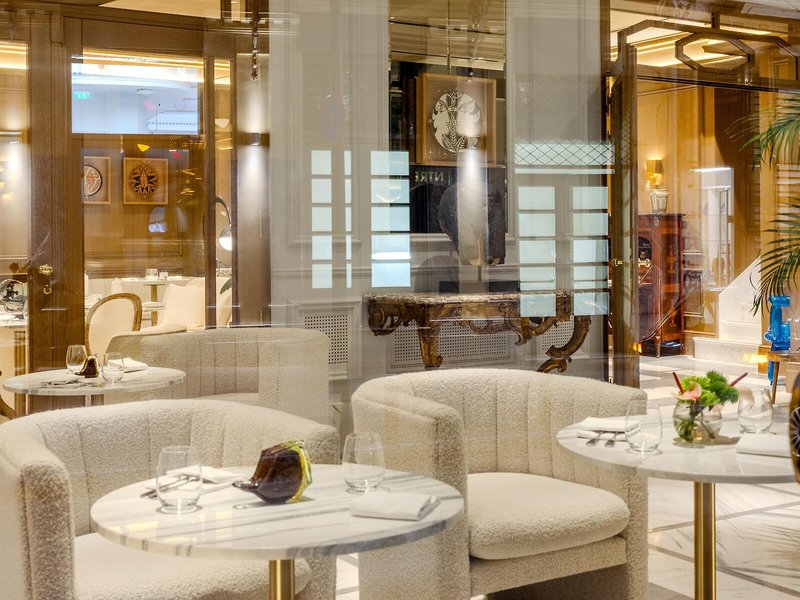 The Dolli at Acropolis 28