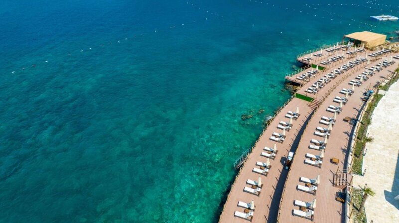 Lures Hotel 6