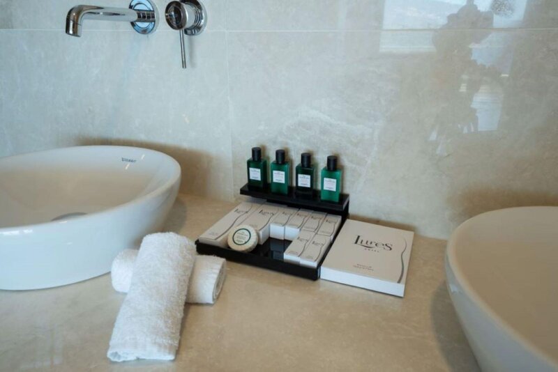 Lures Hotel 233
