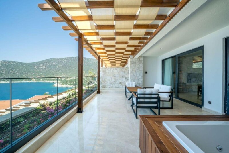 Lures Hotel 324