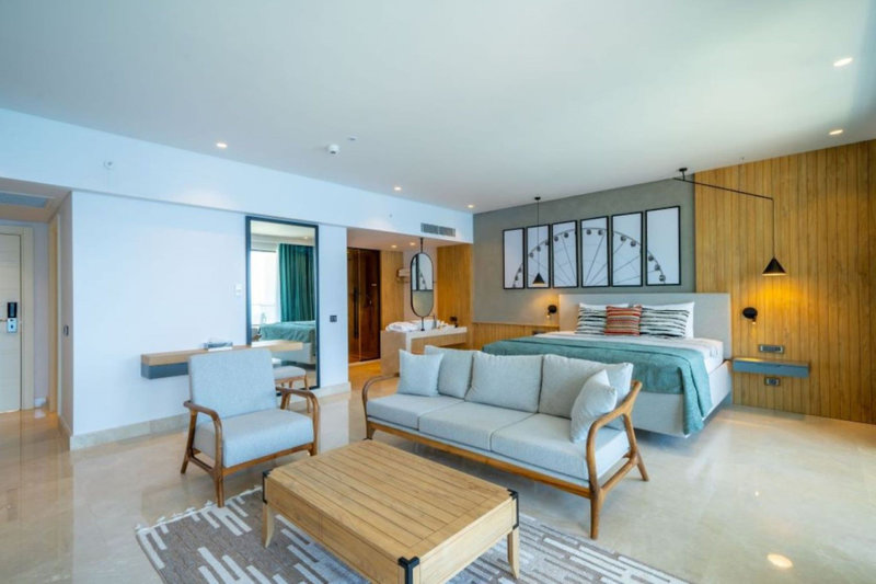 Lures Hotel 354