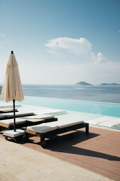 Lures Hotel 66