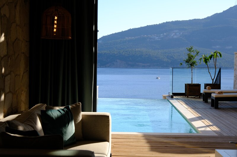 Lures Hotel 210
