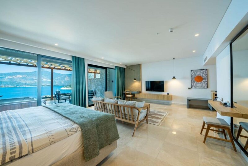 Lures Hotel 322