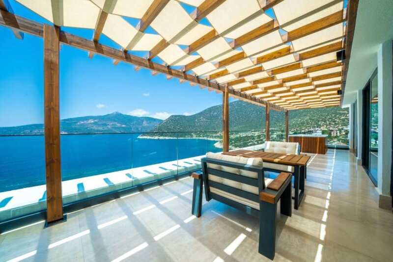Lures Hotel 332