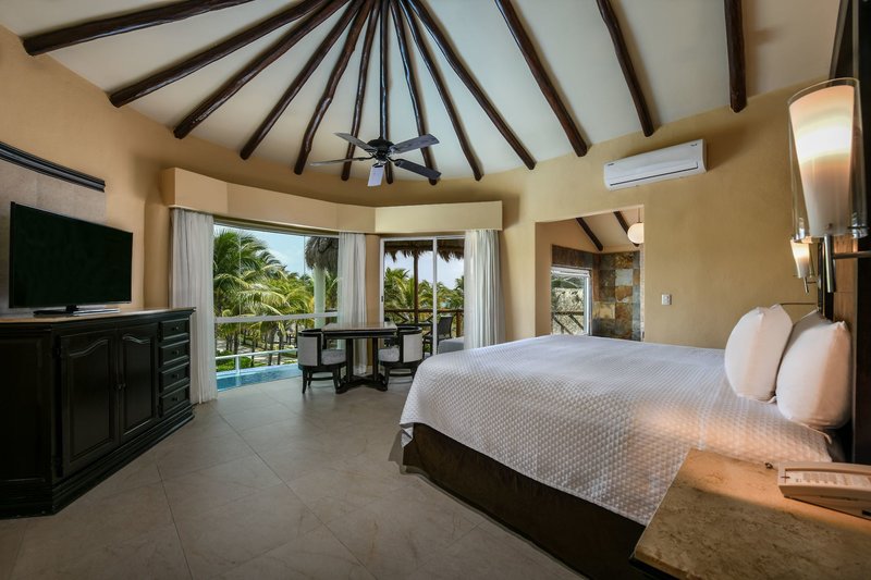 El Dorado Casitas Royale 16