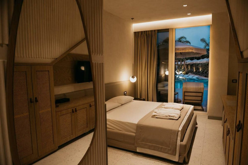 Elite Bay Boutique Hotel 8