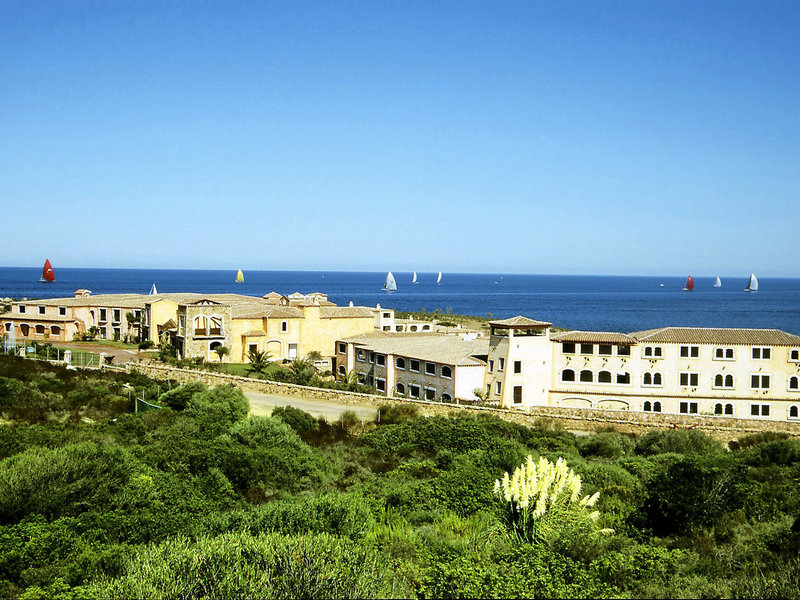 Colonna Resort 8