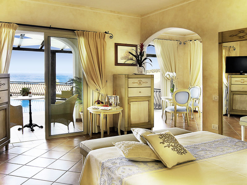 Colonna Resort 3