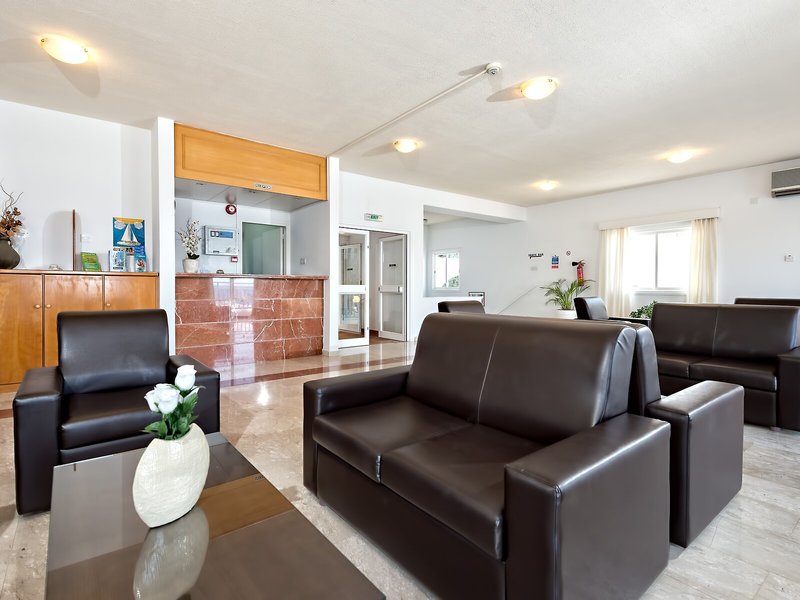 Sunny Hill 8