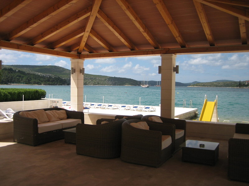 Admiral Grand 48
