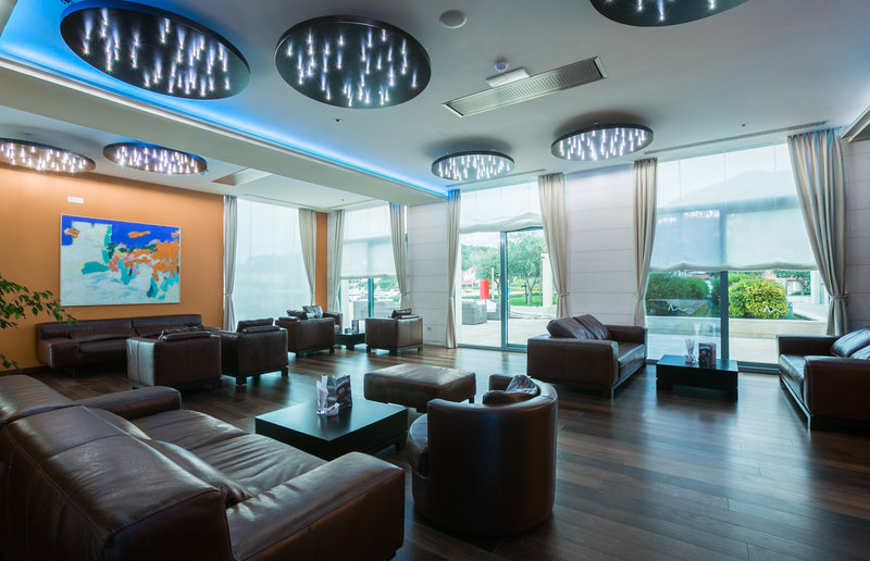 Admiral Grand 9