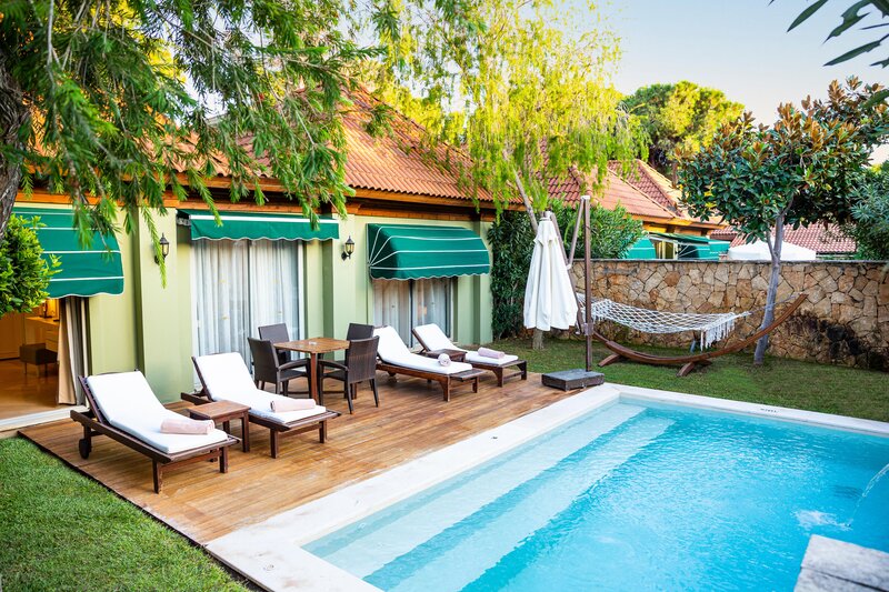 IC Hotels Residence 11