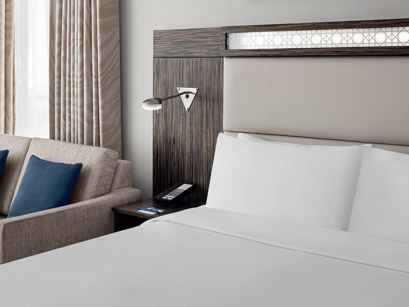 Holiday Inn Express Jumeirah 32