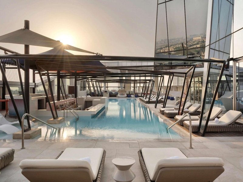SO/ Uptown Dubai 4