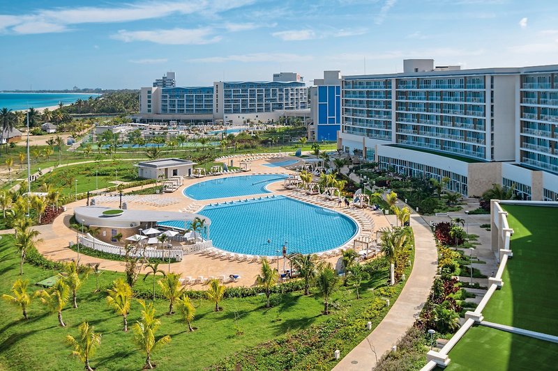 Grand Aston Varadero 1