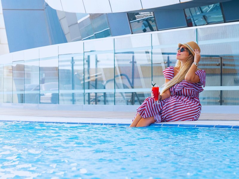 Velero Hotel 9
