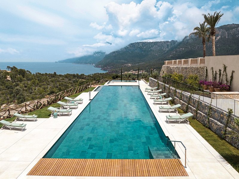 Son Bunyola Hotel 14