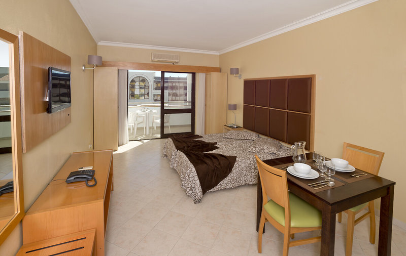 Paladim & Alagoa Mar Aparthotels 8