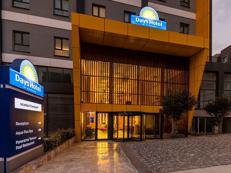 Days Inn & Suites by Wyndham Esenyurt 2