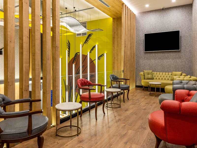 Days Inn & Suites by Wyndham Esenyurt 11