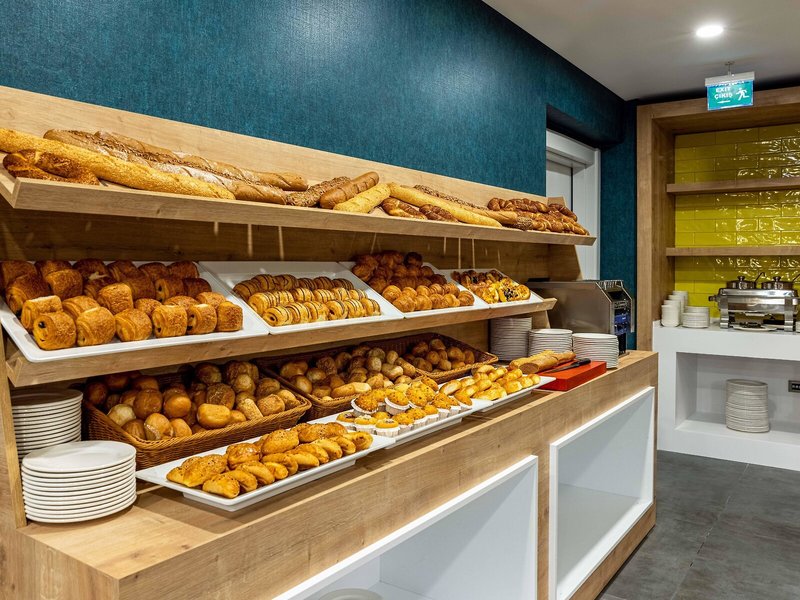 Days Inn & Suites by Wyndham Esenyurt 19