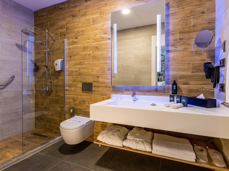 Days Inn & Suites by Wyndham Esenyurt 43