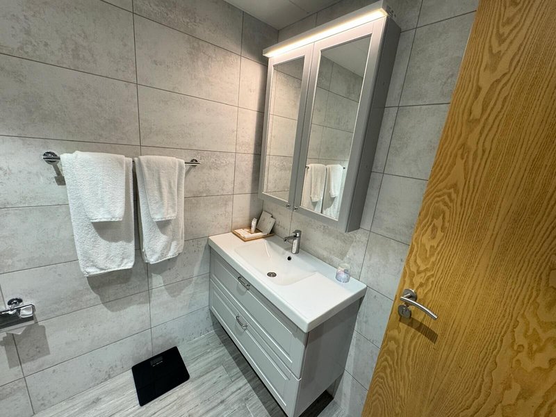 Al Manzil Residence & Suites 10