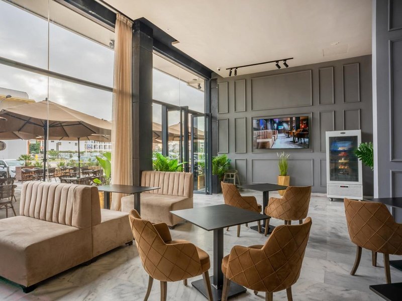 Dominium Hotel 23