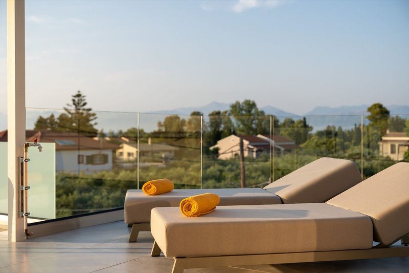 Thimios Acharavi Suites 9