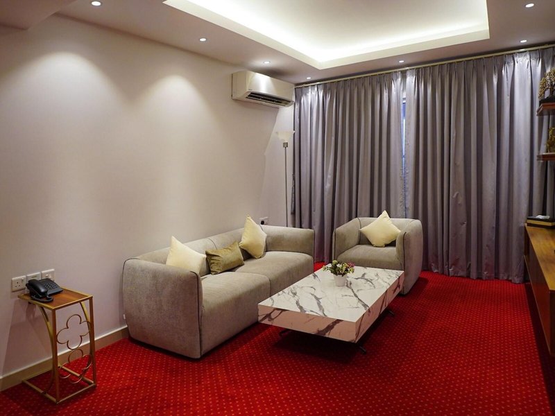 Muscat Express Hotel 36