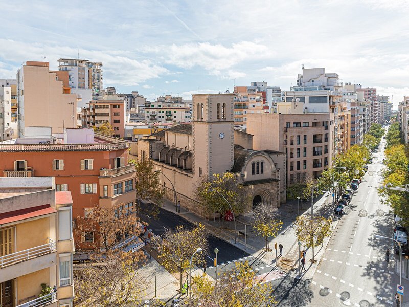 JS Palma Plaza 1