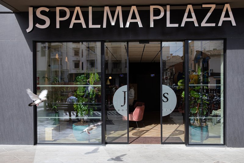 JS Palma Plaza 26