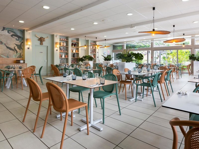 SOWELL Family Grau du Roi 25