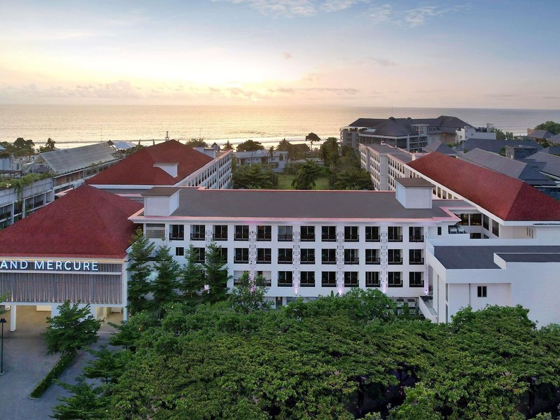 Grand Mercure Bali Seminyak 3