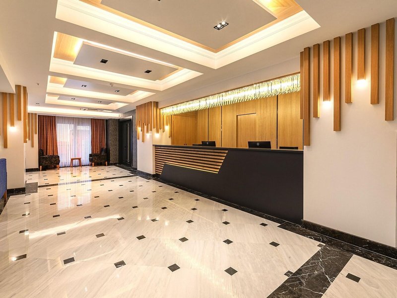 Demiray Hotel 12