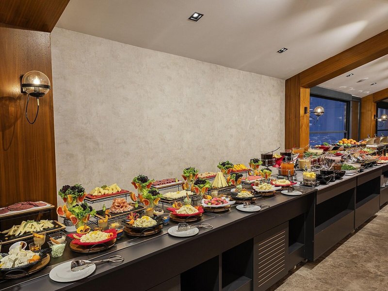 Demiray Hotel 21