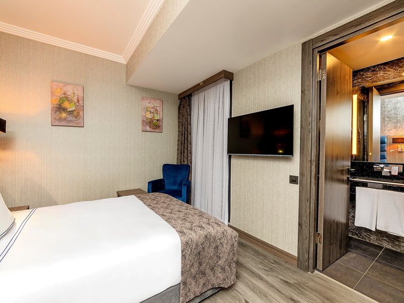 Demiray Hotel 39