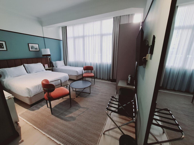 EA Exclusive Hotel 9