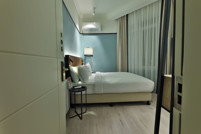 EA Exclusive Hotel 18