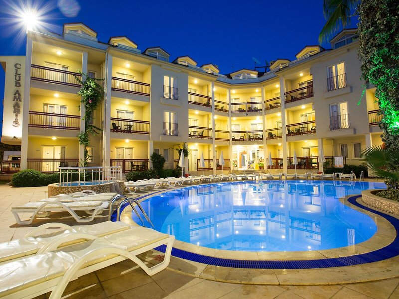 Club Amaris Apartments 11