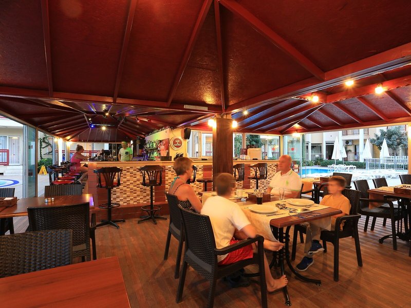 Club Amaris Apartments 22